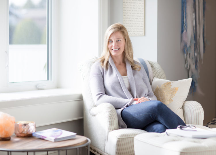 Loving Your Life, Love Your Life, Love, Empowered Living, Feelings, Mindset, Accountability, Self-Empowerment, Empowered Living, Empowerment, Empowering Women, Empowerment Coach, Self-Empowerment Author, Happiness, Joyful Habits, Emily Madill