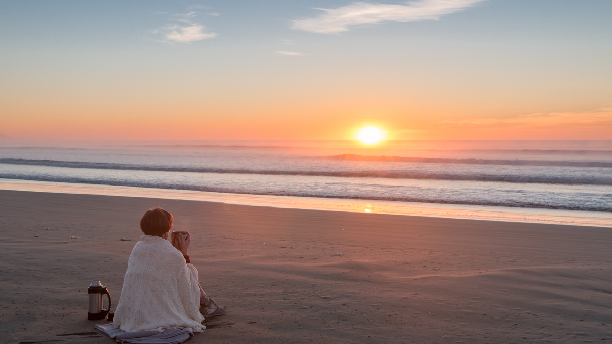 Offer Yourself Comfort, Be the Comfort that you seek, Personal Accountability, Happiness, Inner Peace, Joyful Habits, Well-being, Wellness, Self-Love, Core Wounds, Comfort, Self-Soothe, Joyful Habits, Empowered Living, Self-Empowerment, Empowerment Coach, Inspiring Women, Emily Madill, Love Your Life